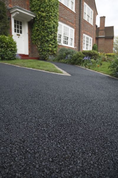 Driveway Asphalt Resurfacing